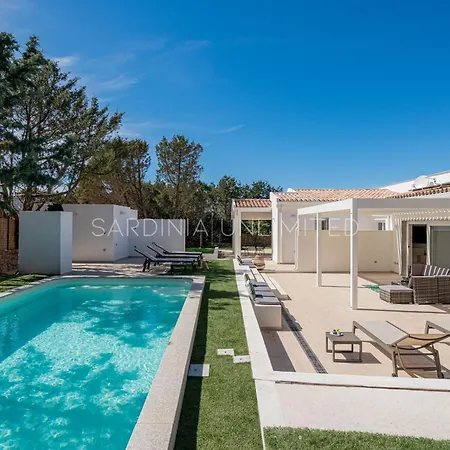 Blue Kalinda Villa *