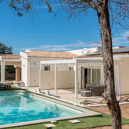 Blue Kalinda Villa *