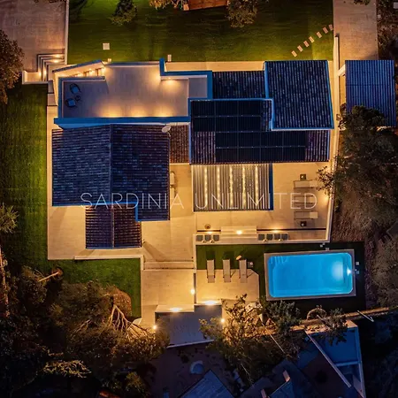 Blue Kalinda Villa