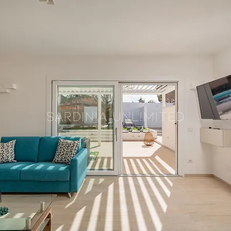 Blue Kalinda Villa *