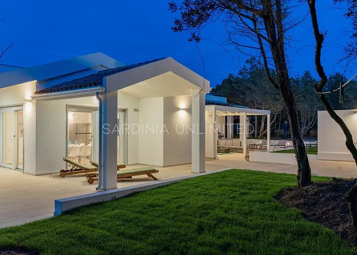 Blue Kalinda Villa *